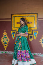 Green Bandhani Piece