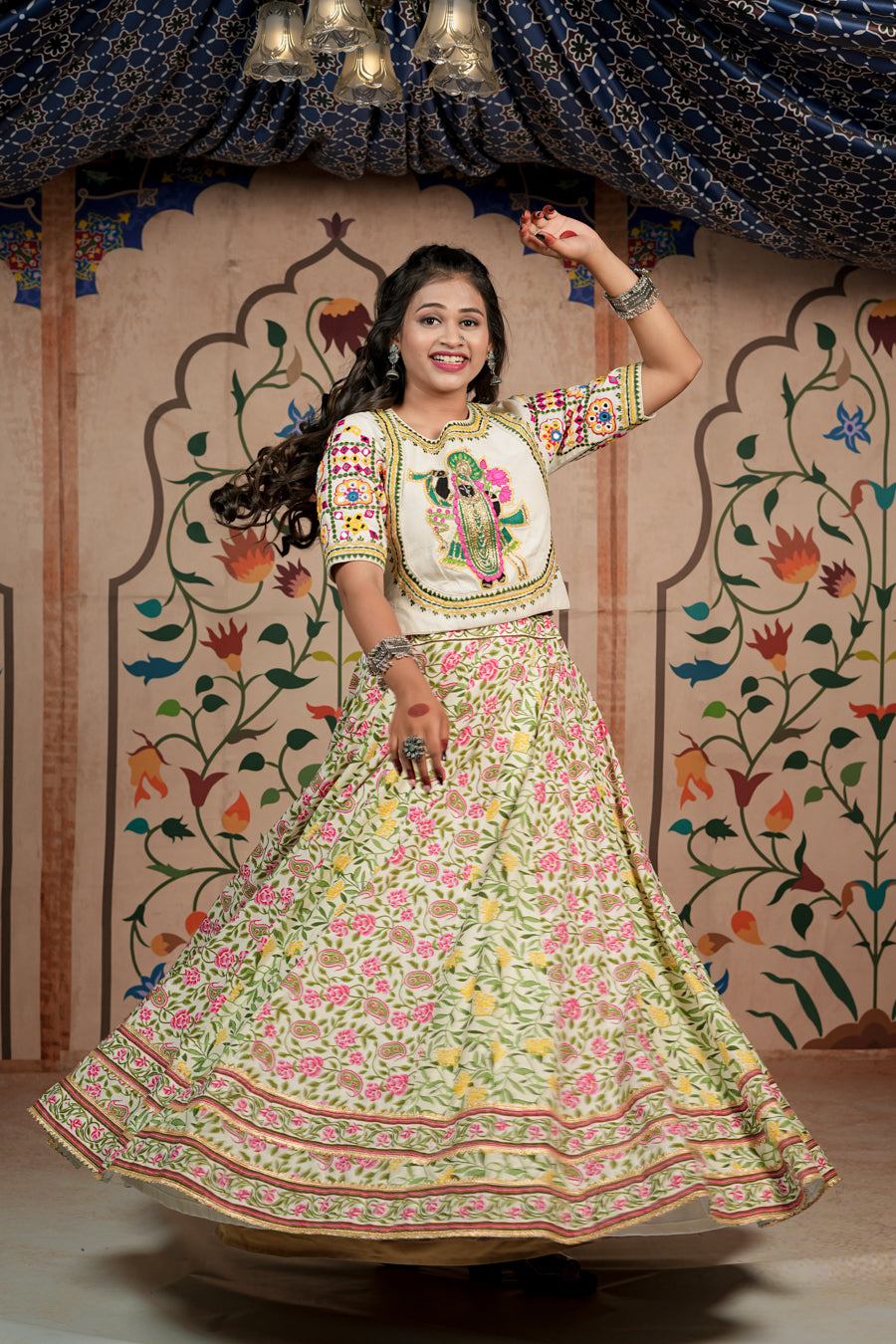 Off White Shreenathji Lehenga